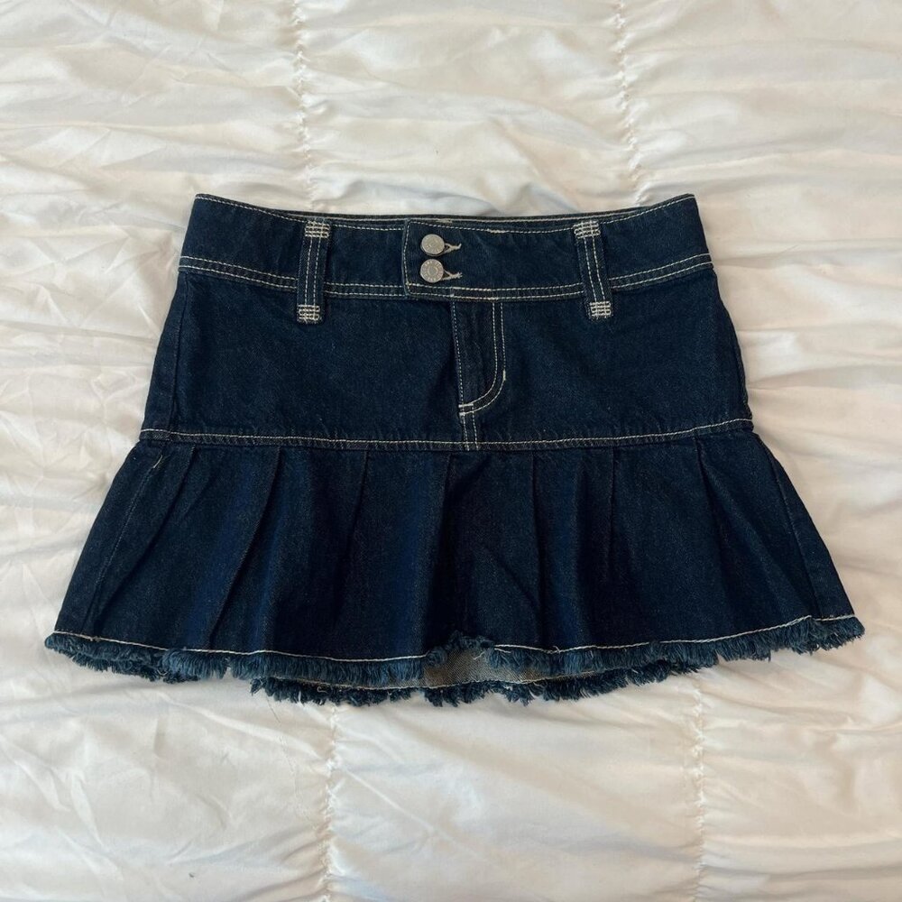 Urban Outfitters BDG Y2K Pleated Jean Denim Mini Skirt - Size XS